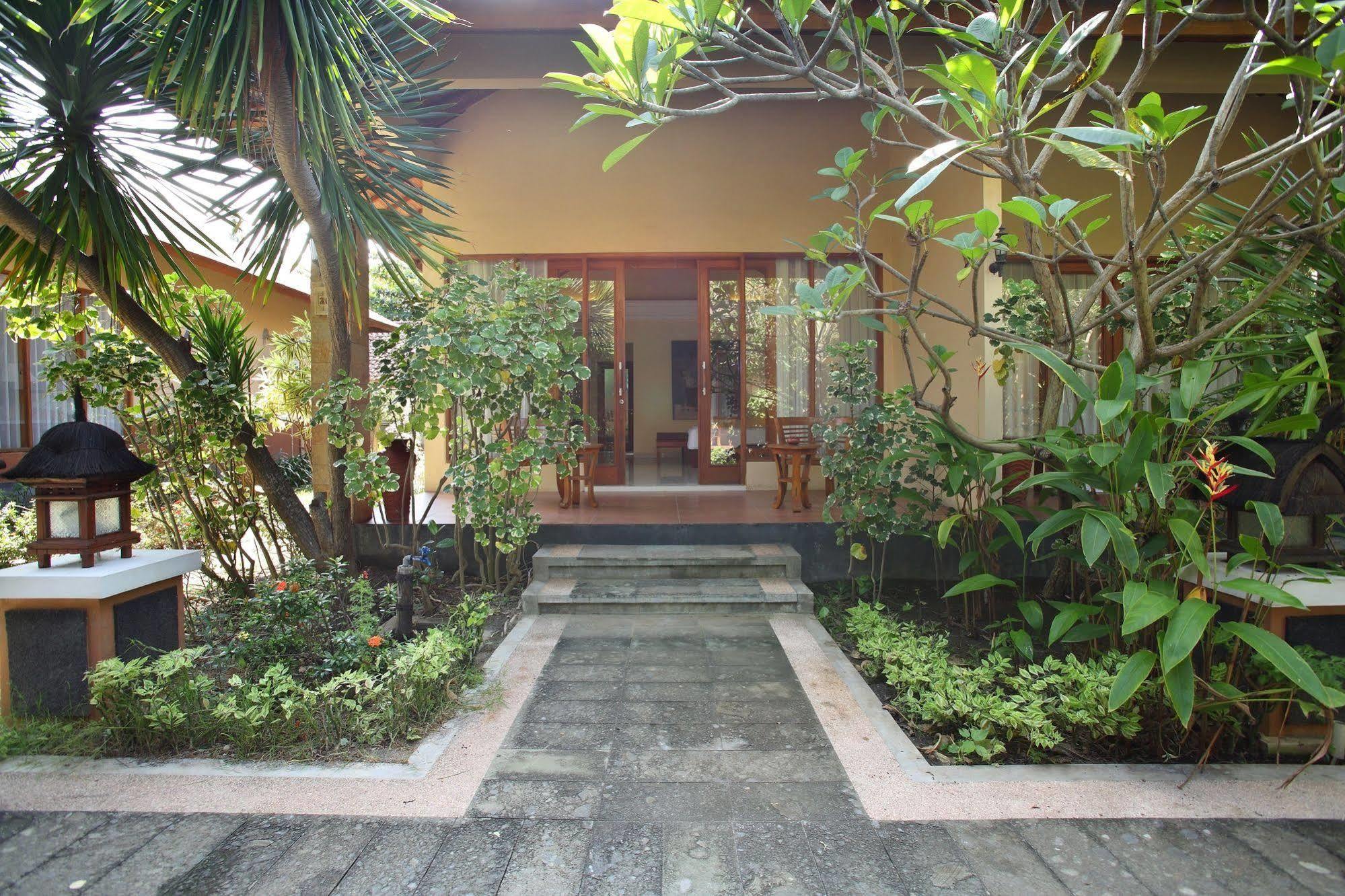 Villa Grasia Gili Trawangan Buitenkant foto